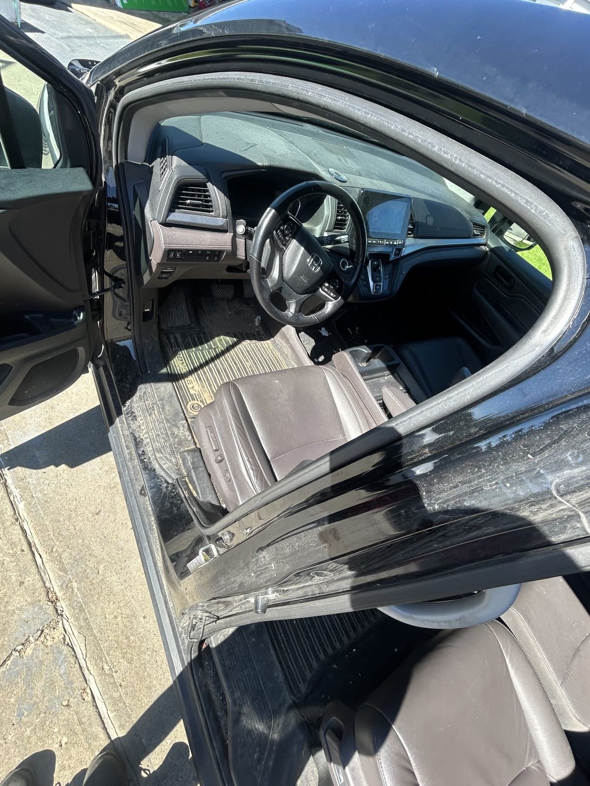 Honda Odyssey front seat after upholstery cleaning and extraction